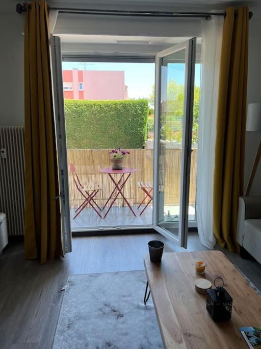 Superbe Appartement Lumineux Avec Parking Gratuit Wintzenheim Buitenkant foto